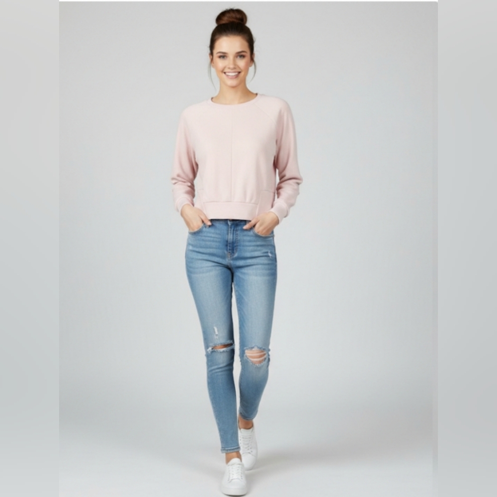 🌸 EXPRESS Pale Pink Geometric Long Sleeve Top – Size L 🌸 - Picture 2 of 8